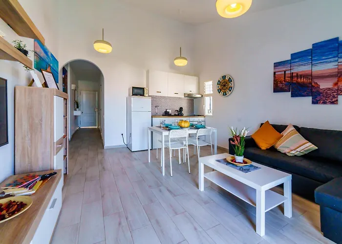 Апартаменты Precioso Y Confortable En El Sur Арона