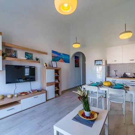 Precioso Y Confortable En El Sur Апартаменты *